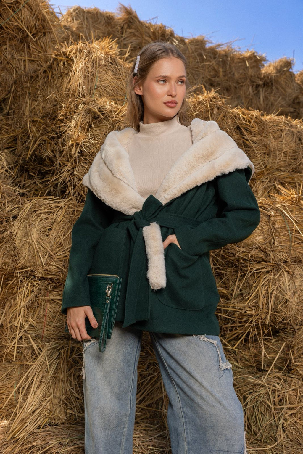 fur hooded jacket Oil